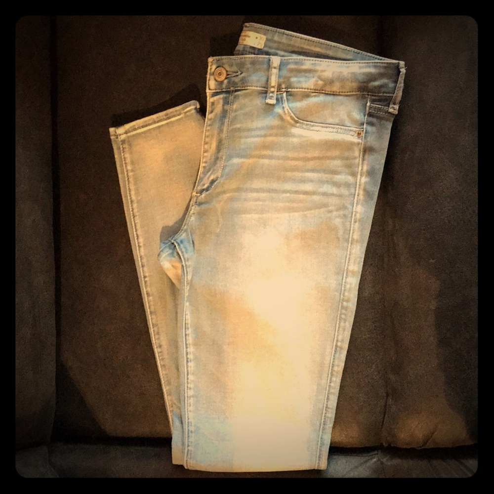 Vintage Abercrombie & Fitch Light Wash Denim